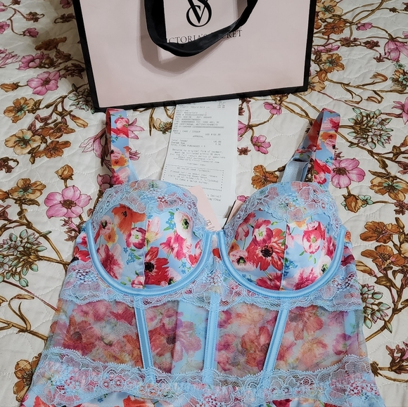 Brand New Women Victoria Corset Size S/P. - Picture 4 of 11